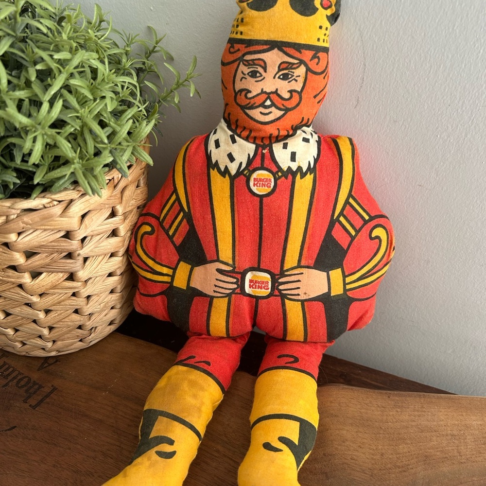 Vintage 1970's Burger King "THE KING" 13 Inch Stuffed Plush Toy Pillow Doll